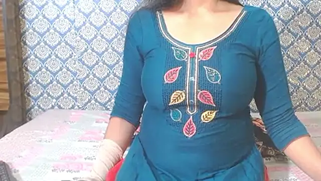 nikitahot3 online show from 03/03/26, 01:12