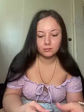 Snapshot of xocrybaby chatting on 01/04/25, 06:51 xocrybaby online show from 01/04/25, 06:51