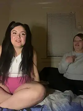 Snapshot of xocrybaby chatting on 01/20/25, 10:18 xocrybaby online show from 01/20/25, 10:18