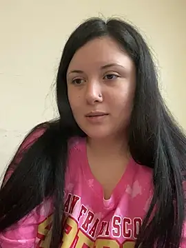 Snapshot of xocrybaby chatting on 03/15/25, 09:05 xocrybaby online show from 03/15/25, 09:05