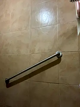 Snapshot of xocrybaby chatting on 09/10/25, 12:16 xocrybaby online show from 09/10/25, 12:16