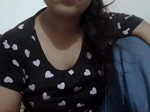 Snapshot of shekira99 chatting on 10/08/25, 07:55 shekira99 online show from 10/08/25, 07:55