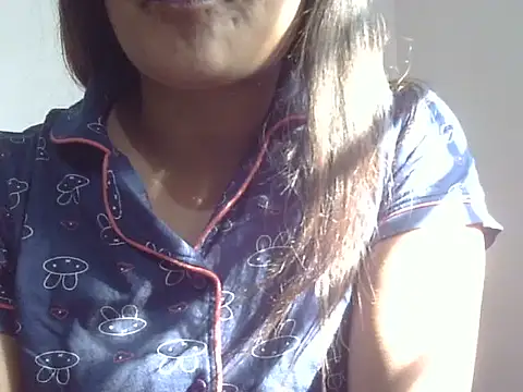 Snapshot of shekira99 chatting on 02/08/26, 03:21 shekira99 online show from 02/08/26, 03:21