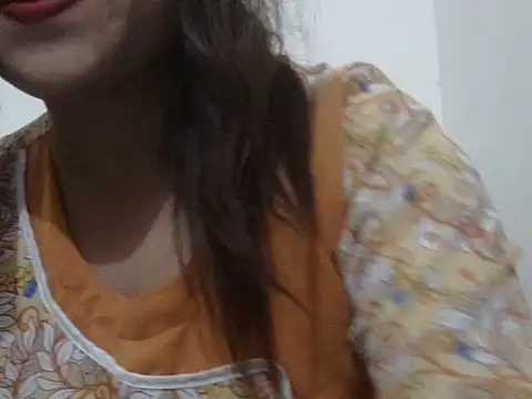 Snapshot of shekira99 chatting on 02/23/26, 02:14 shekira99 online show from 02/23/26, 02:14