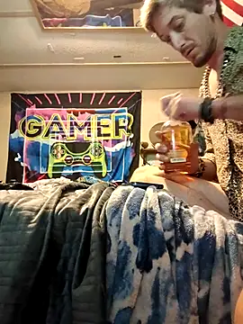 Snapshot of j_hollywood91 chatting on 11/03/25, 11:37 j hollywood91 online show from 11/03/25, 11:37