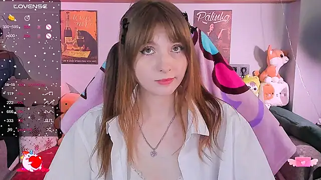 Snapshot of AliceLanley chatting on 12/14/24, 11:29 AliceLanley online show from 12/14/24, 11:29