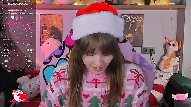 Snapshot of AliceLanley chatting on 12/24/24, 04:19 AliceLanley online show from 12/24/24, 04:19