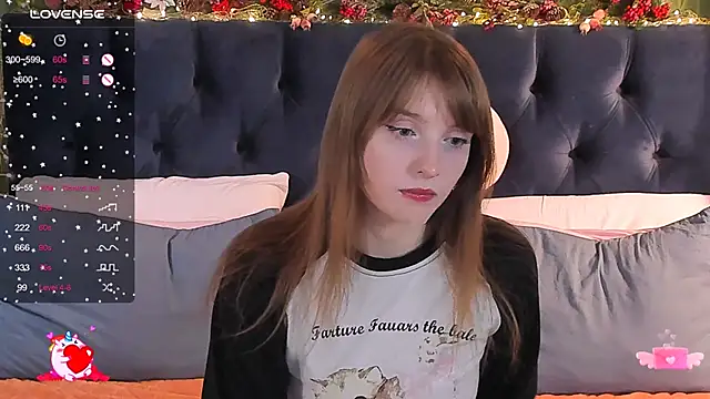 Snapshot of AliceLanley chatting on 01/25/25, 11:34 AliceLanley online show from 01/25/25, 11:34