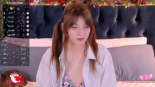 Snapshot of AliceLanley chatting on 01/29/25, 11:20 AliceLanley online show from 01/29/25, 11:20