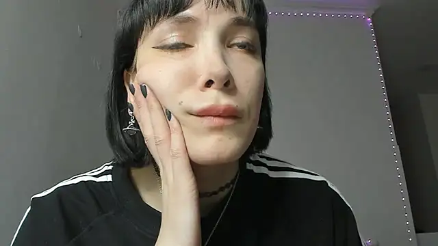 dollmore online show from 02/15/25, 07:17