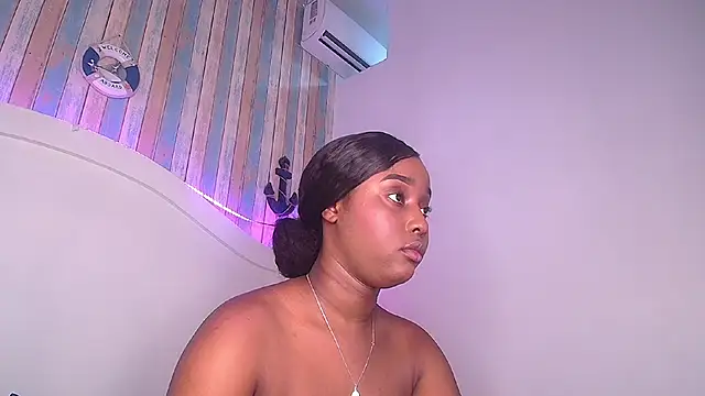 MichaelaCox online show from 06/01/26, 07:15