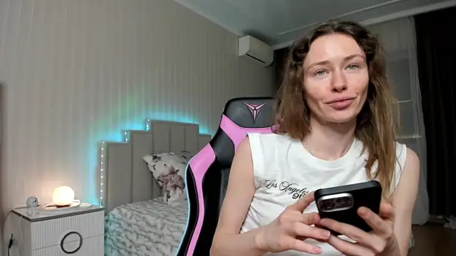 ooksiiii online show from 04/05/26, 06:05