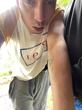 Snapshot of vergasgrandes chatting on 12/24/24, 08:27 vergasgrandes online show from 12/24/24, 08:27