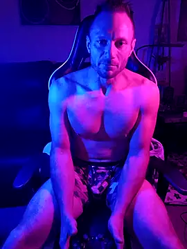 Snapshot of Funwithbrad1 chatting on 12/11/24, 10:47 Funwithbrad1 online show from 12/11/24, 10:47