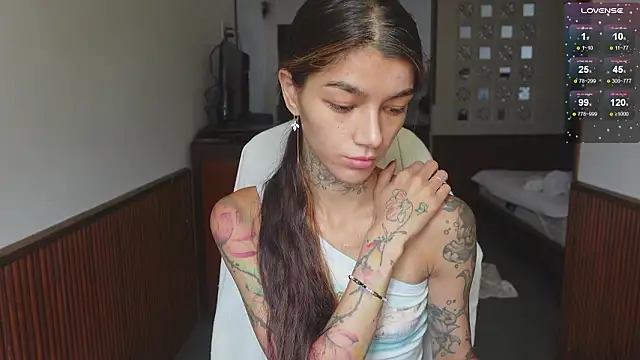 vinkitinkii online show from 02/08/26, 06:50