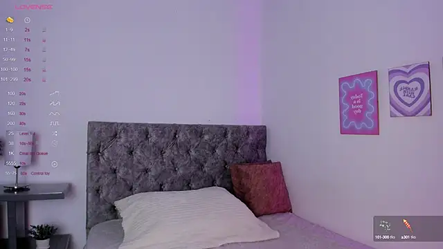 Snapshot of kate_sweet01 chatting on 03/19/25, 12:37 kate sweet01 online show from 03/19/25, 12:37