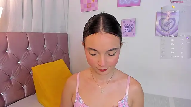 Snapshot of kate_sweet01 chatting on 10/16/25, 01:28 kate sweet01 online show from 10/16/25, 01:28