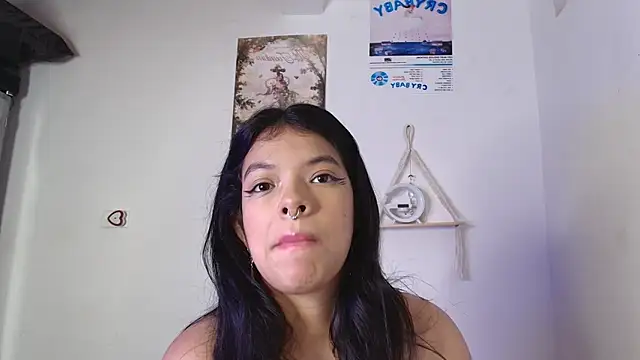 yungelitamor  online show from 03/20/25, 08:20