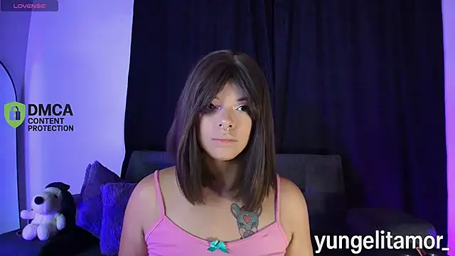 yungelitamor  online show from 02/19/26, 05:25