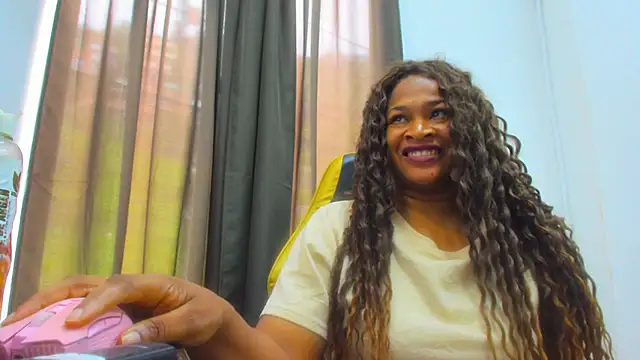 Camila sandoval 01 online show from 03/07/25, 06:54