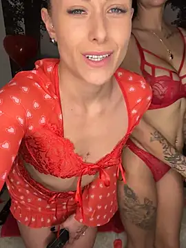 petrouchkaaa  online show from 02/14/25, 09:21