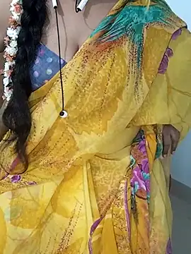 Snapshot of yours-kavaya chatting on 03/09/25, 11:36 yours-kavaya online show from 03/09/25, 11:36