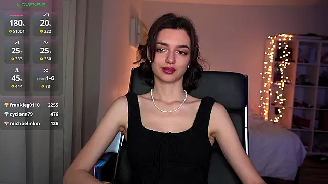 olivia jeas online show from 02/09/26, 12:47