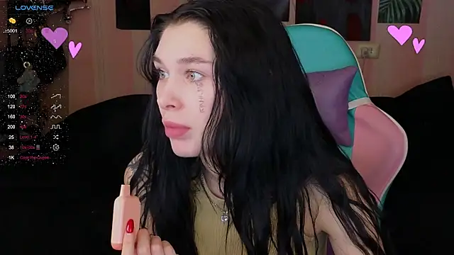 Snapshot of Amanda_Tender chatting on 02/12/25, 09:22 Amanda Tender online show from 02/12/25, 09:22