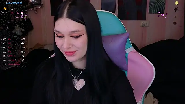 Snapshot of Amanda_Tender chatting on 02/16/25, 09:05 Amanda Tender online show from 02/16/25, 09:05