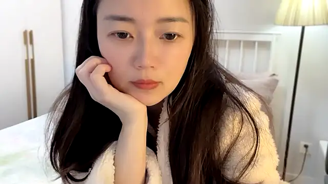 Snapshot of A-xena chatting on 02/18/25, 02:27 A-xena online show from 02/18/25, 02:27