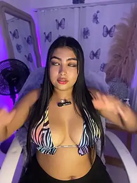 NatashaBrown12 online show from 04/16/26, 09:50