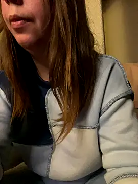 Snapshot of PetiteAngel666 chatting on 09/18/25, 11:51 PetiteAngel666 online show from 09/18/25, 11:51