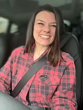 Snapshot of LadyLena1 chatting on 12/23/24, 09:18 LadyLena1 online show from 12/23/24, 09:18