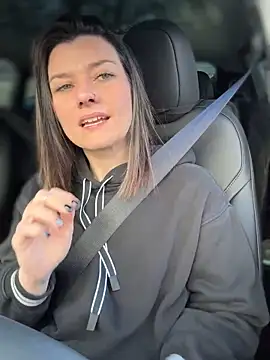 Snapshot of LadyLena1 chatting on 12/30/24, 06:16 LadyLena1 online show from 12/30/24, 06:16