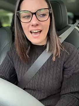 Snapshot of LadyLena1 chatting on 12/30/24, 10:23 LadyLena1 online show from 12/30/24, 10:23