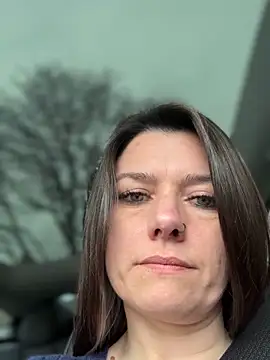 Snapshot of LadyLena1 chatting on 01/01/25, 09:31 LadyLena1 online show from 01/01/25, 09:31