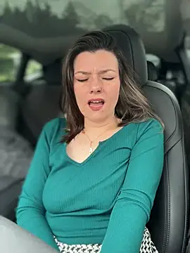 Snapshot of LadyLena1 chatting on 01/05/25, 09:14 LadyLena1 online show from 01/05/25, 09:14