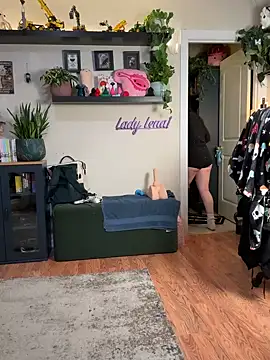 Snapshot of LadyLena1 chatting on 01/08/25, 03:08 LadyLena1 online show from 01/08/25, 03:08