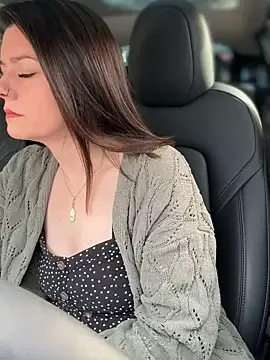 Snapshot of LadyLena1 chatting on 01/08/25, 09:34 LadyLena1 online show from 01/08/25, 09:34