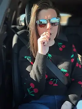 Snapshot of LadyLena1 chatting on 01/15/25, 09:51 LadyLena1 online show from 01/15/25, 09:51