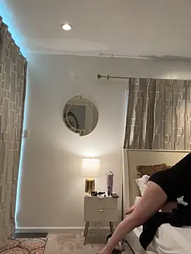 Snapshot of LadyLena1 chatting on 01/17/25, 09:06 LadyLena1 online show from 01/17/25, 09:06