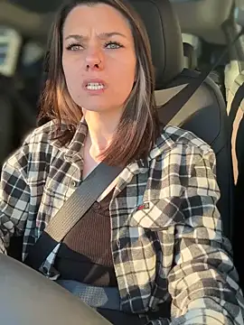 Snapshot of LadyLena1 chatting on 01/20/25, 12:04 LadyLena1 online show from 01/20/25, 12:04