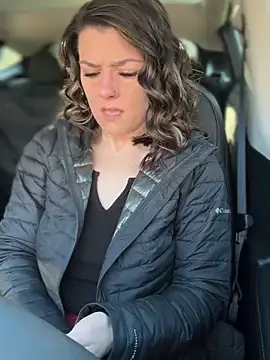 Snapshot of LadyLena1 chatting on 01/29/25, 05:56 LadyLena1 online show from 01/29/25, 05:56