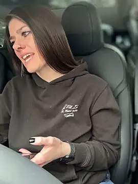 Snapshot of LadyLena1 chatting on 02/05/25, 09:29 LadyLena1 online show from 02/05/25, 09:29