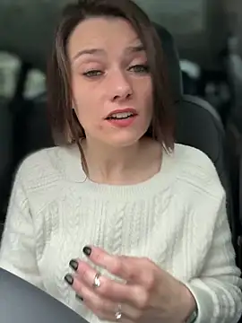 Snapshot of LadyLena1 chatting on 02/23/25, 12:08 LadyLena1 online show from 02/23/25, 12:08