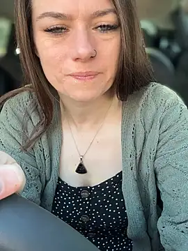 Snapshot of LadyLena1 chatting on 02/28/25, 06:09 LadyLena1 online show from 02/28/25, 06:09