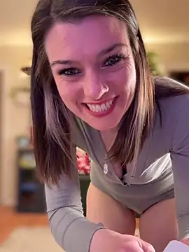 Snapshot of LadyLena1 chatting on 03/02/25, 03:13 LadyLena1 online show from 03/02/25, 03:13