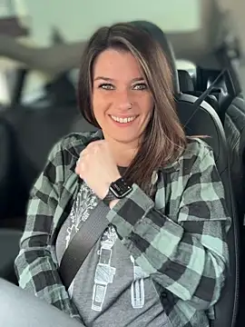 Snapshot of LadyLena1 chatting on 03/09/25, 08:10 LadyLena1 online show from 03/09/25, 08:10