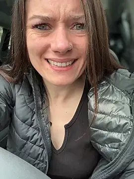 Snapshot of LadyLena1 chatting on 03/20/25, 09:02 LadyLena1 online show from 03/20/25, 09:02