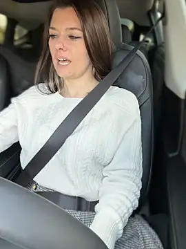 Snapshot of LadyLena1 chatting on 10/23/25, 06:17 LadyLena1 online show from 10/23/25, 06:17